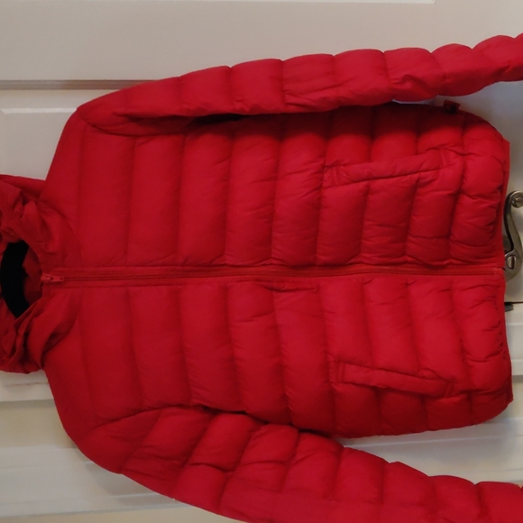 United Colors of Benetton Puffer Jacket, Kids, Size 11/12 years old - Picture 7 of 8